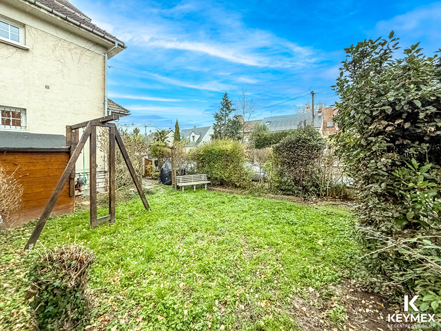 Maison 8 pieces CORMEILLES EN PARISIS