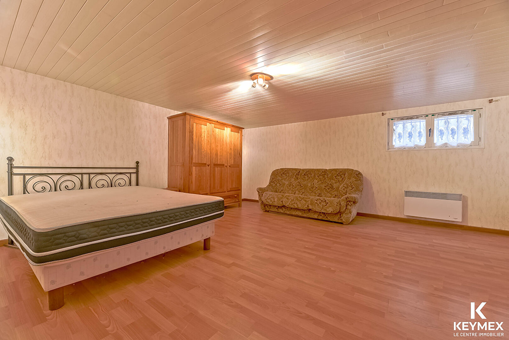 Maison 9 pieces TAVERNY