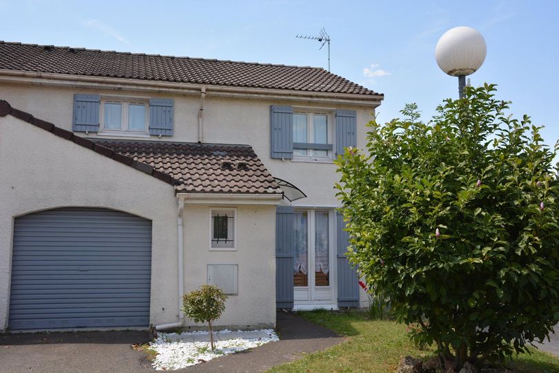 Bien de Monsieur Cougouluegnes et mademoiselle Tiaïba