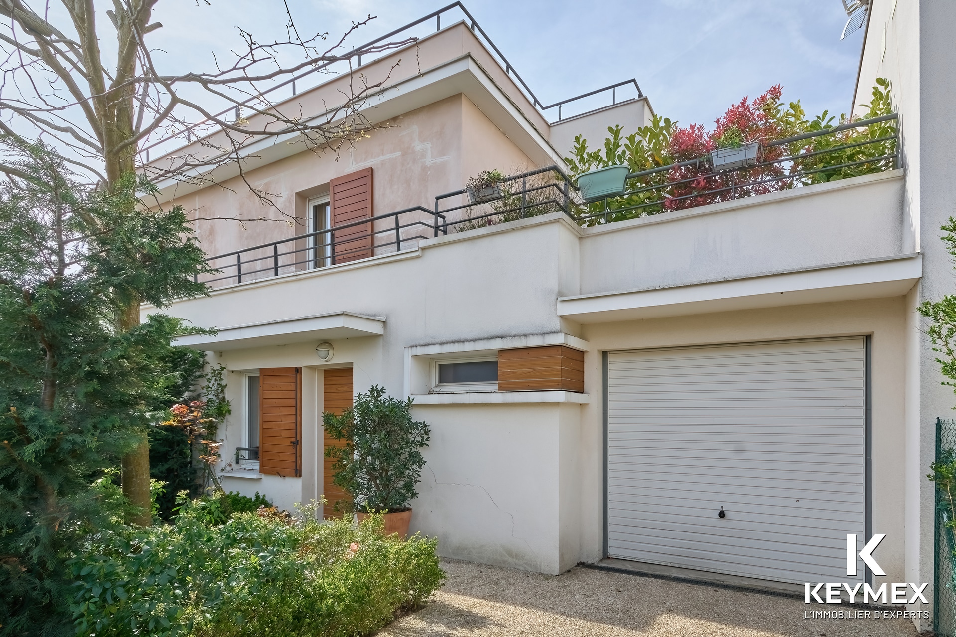 Bien de M et Mme Sakho