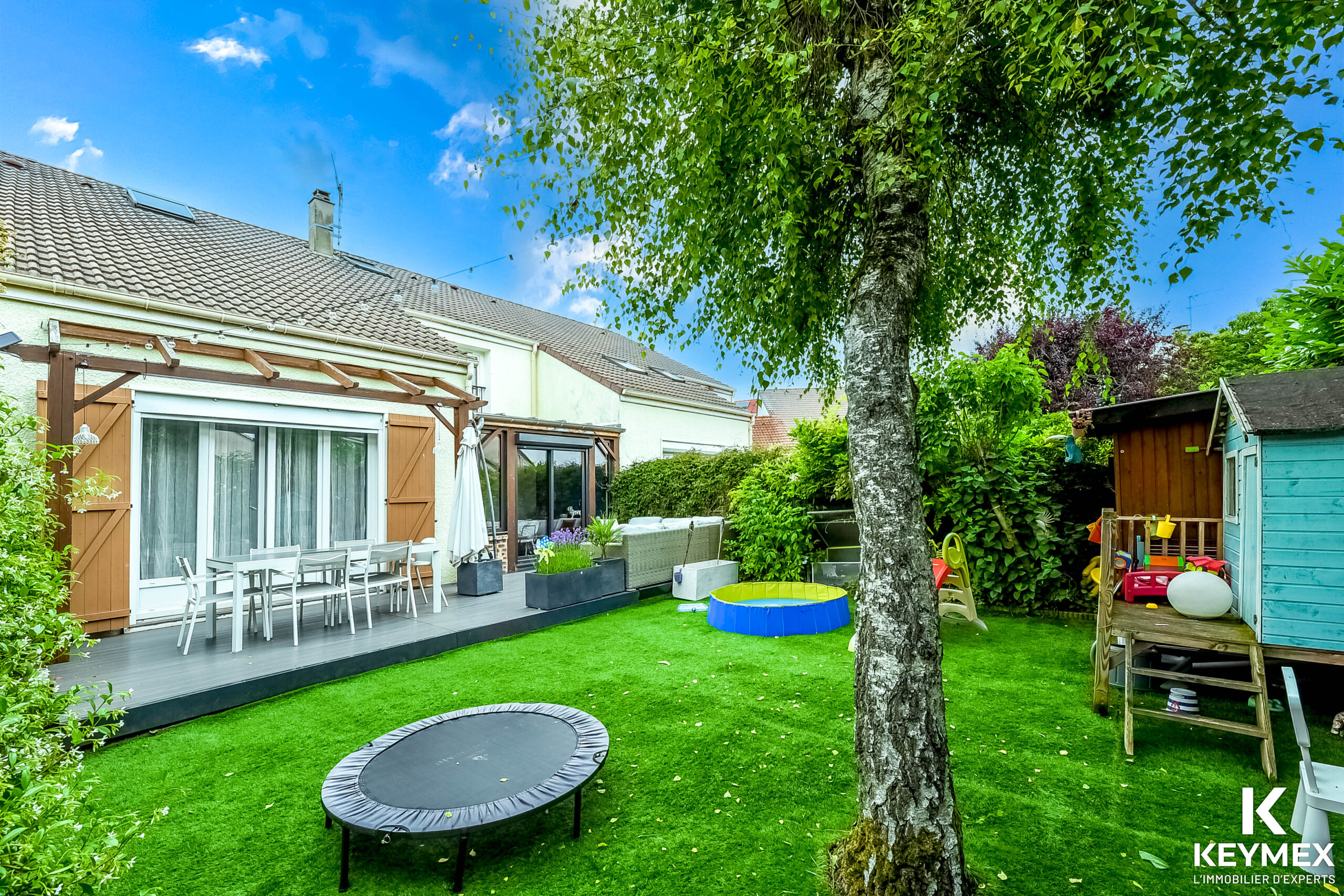 Bien de Monsieur et Madame Burlot