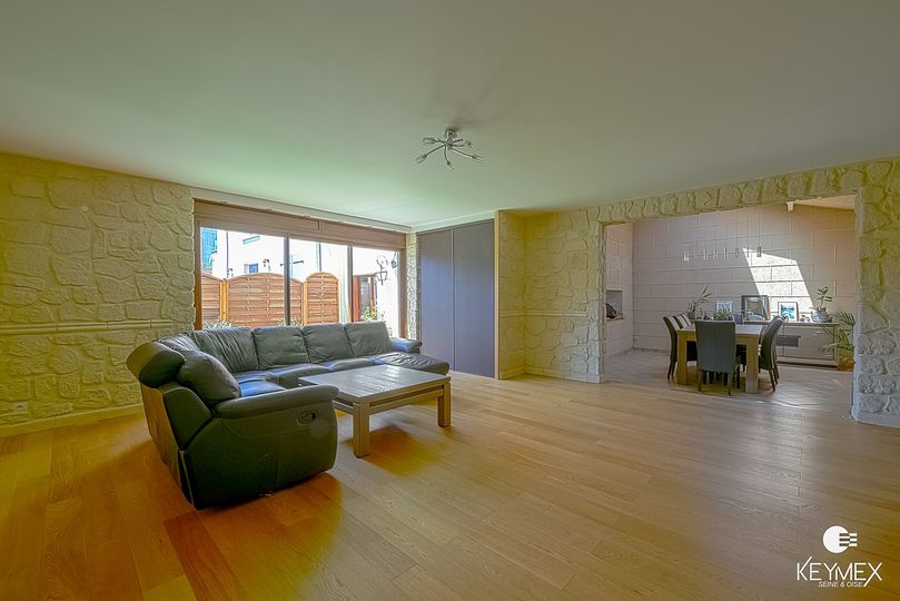 Bien de Monsieur DUFERNEZ