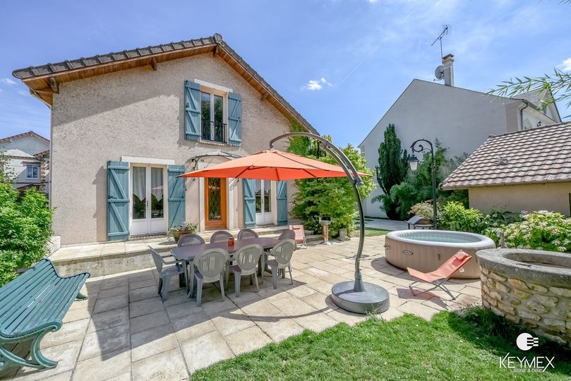 Bien de Monsieur BAUX