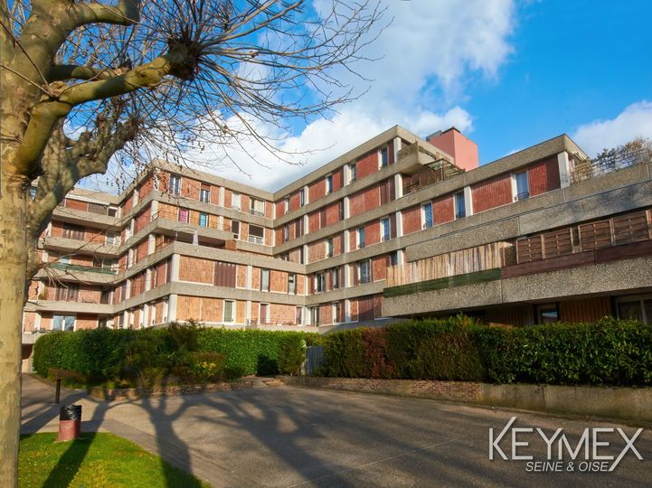 Bien de Monsieur et madame MERLO