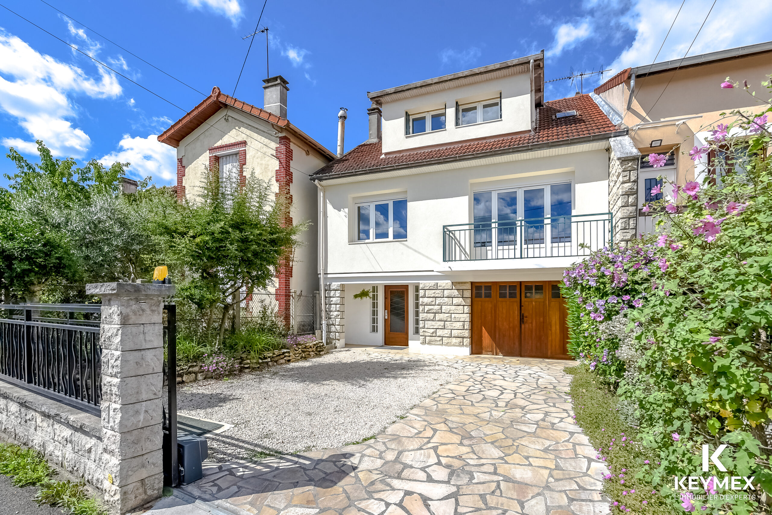 Bien de Madame Cougouluegnes