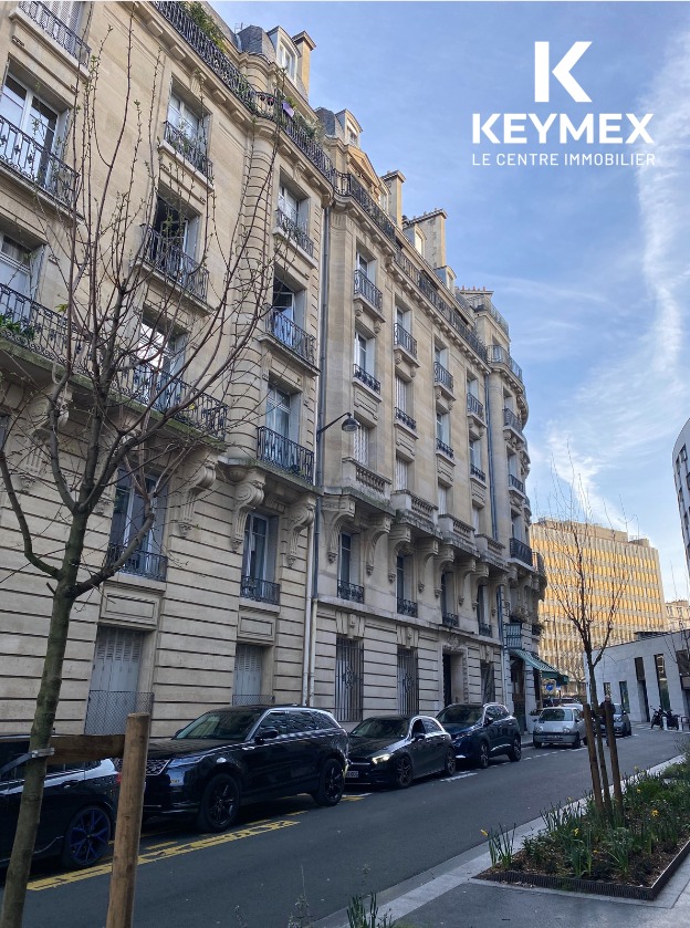 Bien de M et Mme Leconte